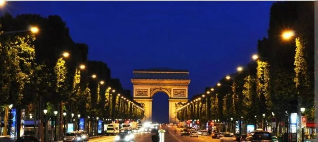 Arc De Triomphe Charme Authentique Apartman *